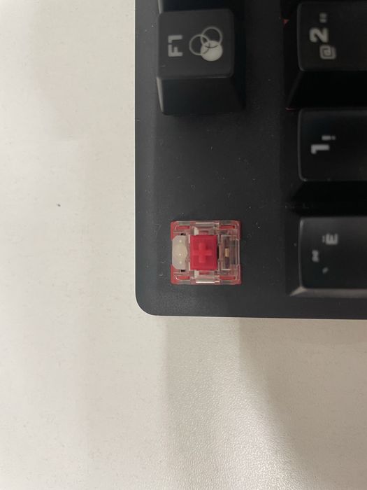 Продам Клавиатуру