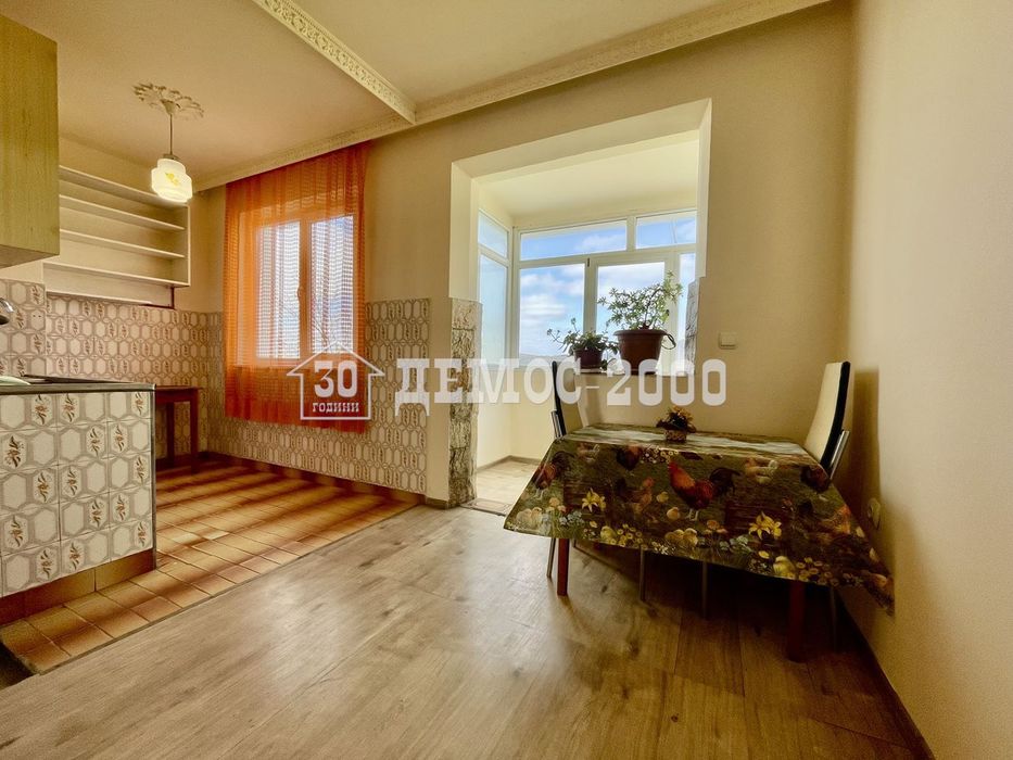 Продава се Тристаен апартамент в Варна, Владислав Варненчик - 94 кв.м за 830 €/кв.м - Снимка #3
