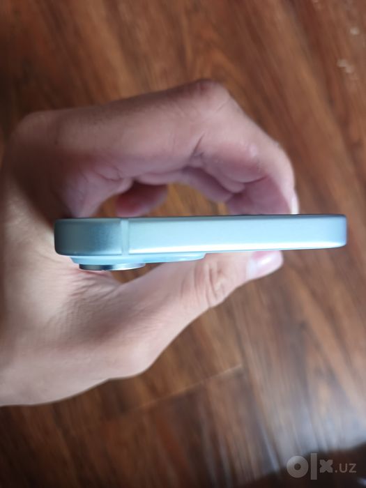 sotiladi icloud ga tushkan iphone 15