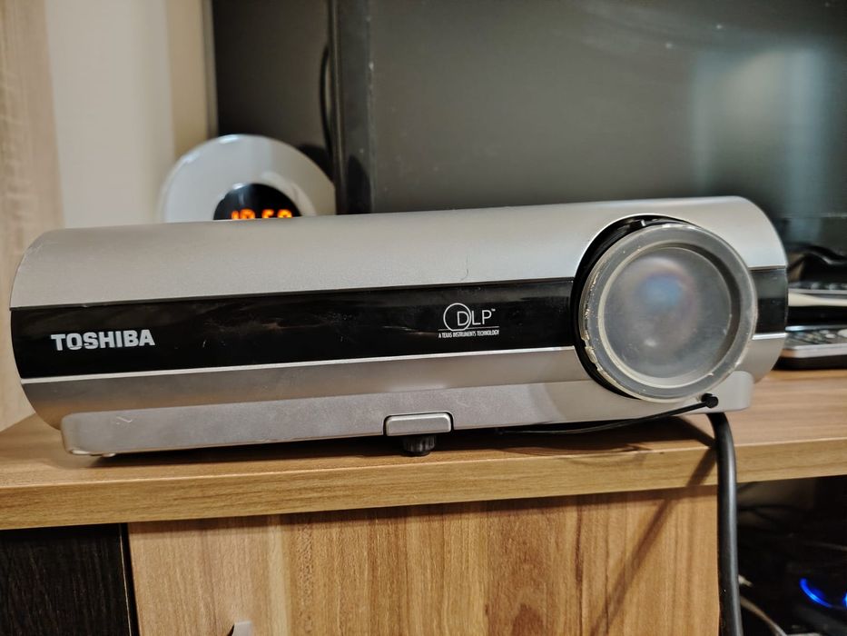 Videoroiector Toshiba