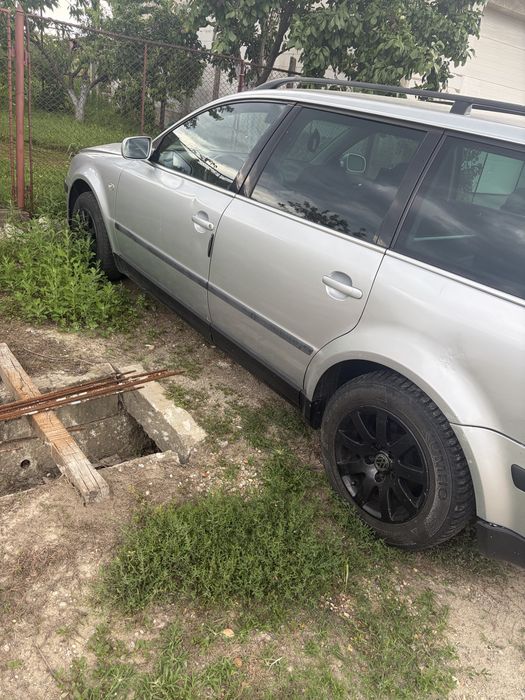 VOLKSWAGEN Passat 0 — imagine 4