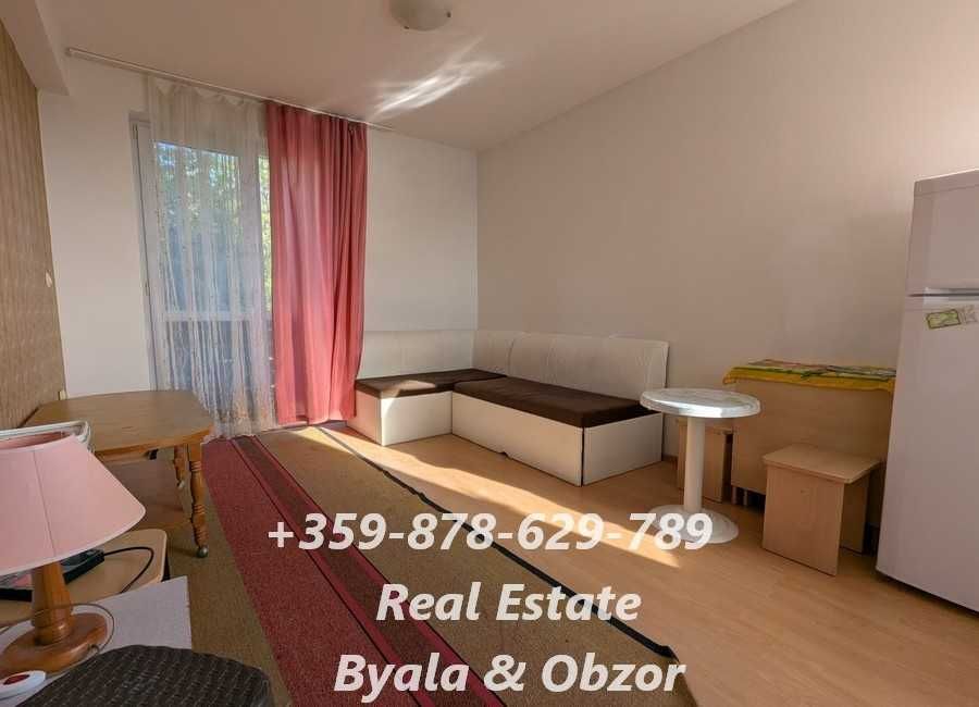 Продава се Двустаен апартамент в Бяла - 46 кв.м за 1370 €/кв.м - Снимка #3