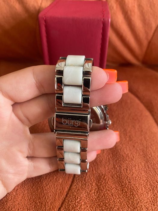 Часовник - стоманен Burgi