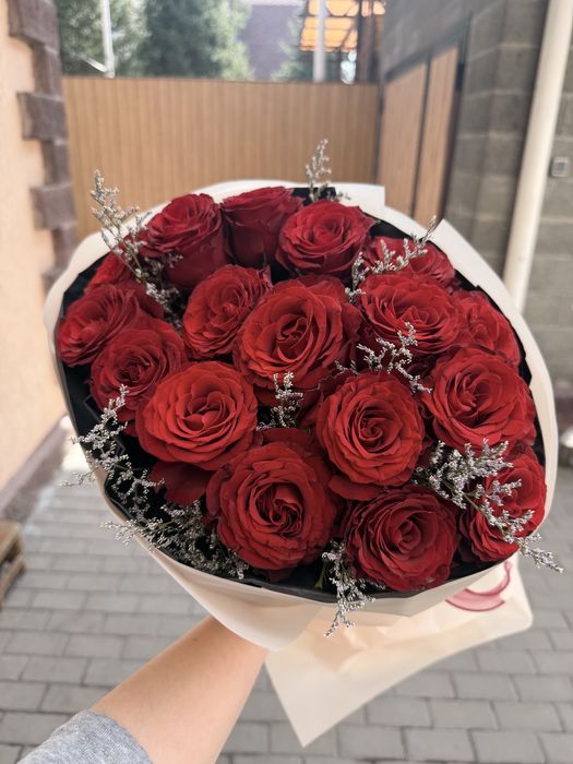 Свежие букеты роз