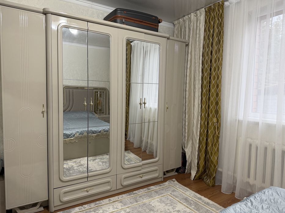 Продам мебель заказывала с китая