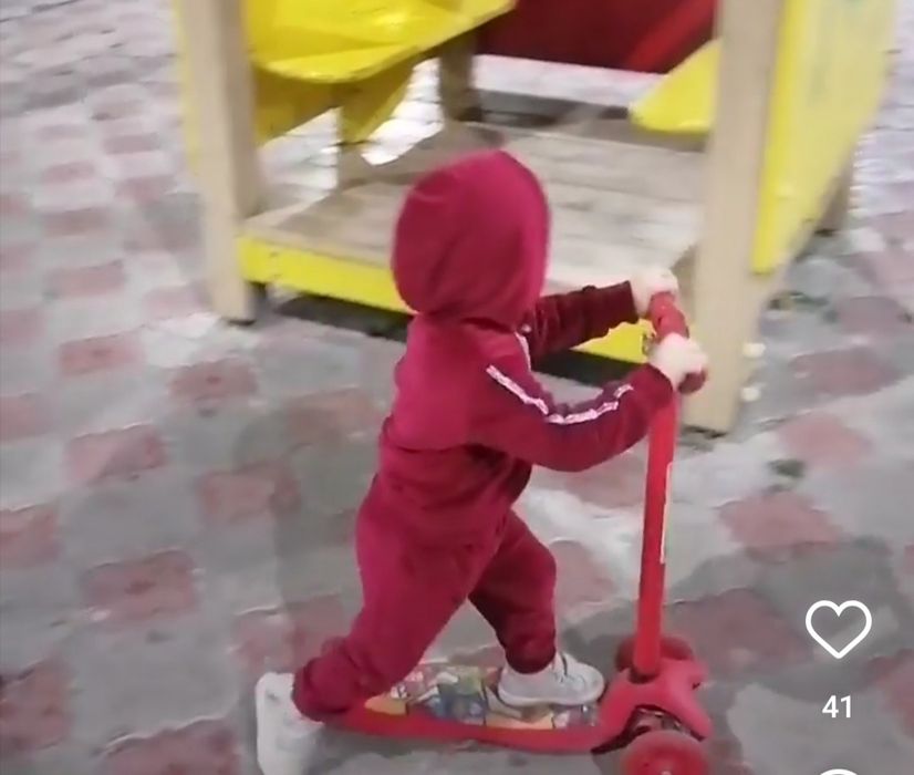 Костюм велюровый на девочку 2х лет