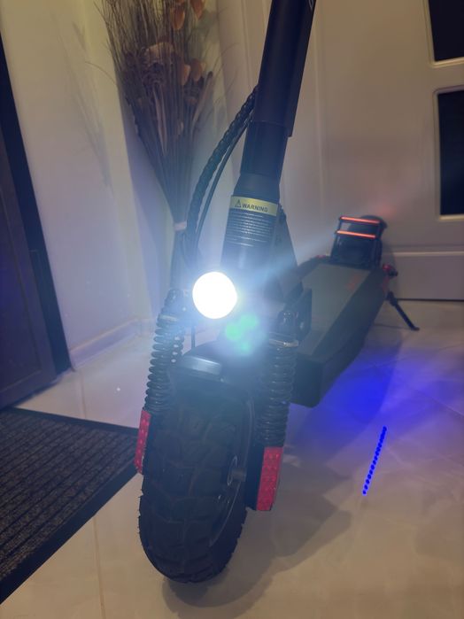 Електричекса тротинетка Kugoo M4 Pro КАТО НОВА