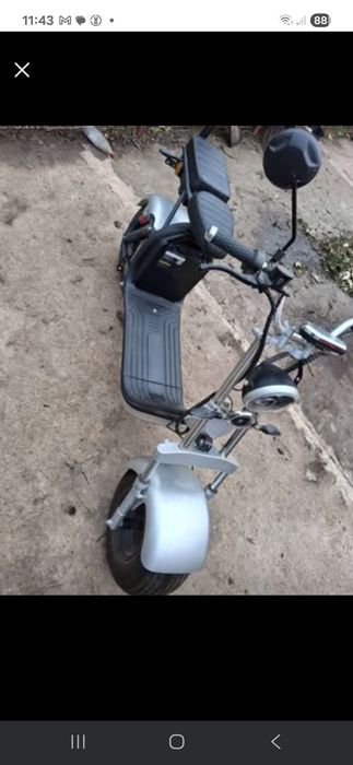 Vând scuter electric