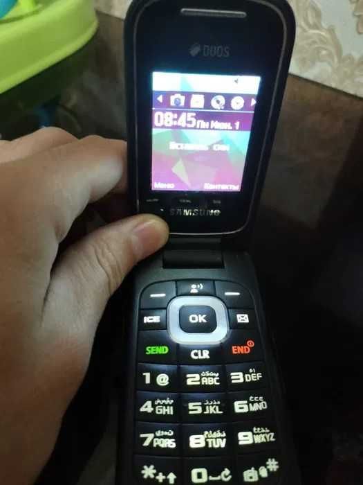 Samsung GM B311V sotiladi hw 37 smart soat bilan