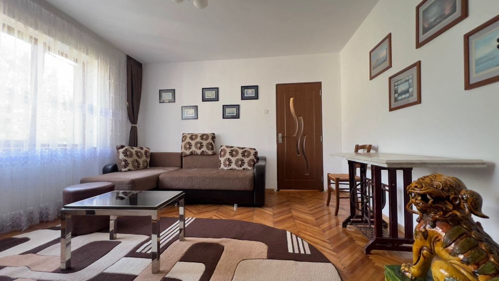 Apartament de închiriat