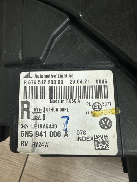 Оригинальные фары Polo 2020