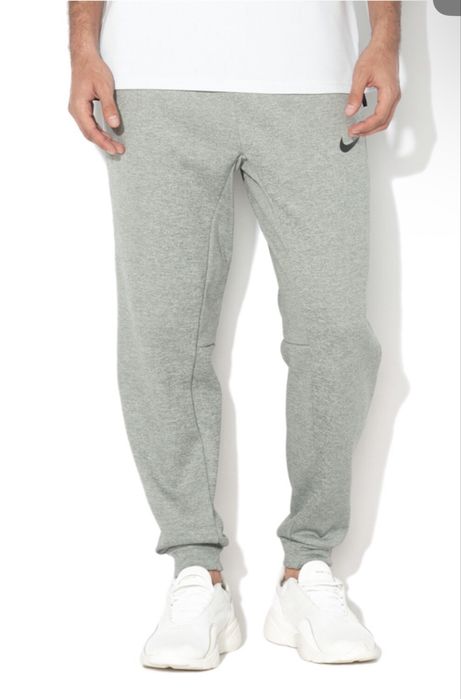 Nike Therma-Fit Tapered Trousers L