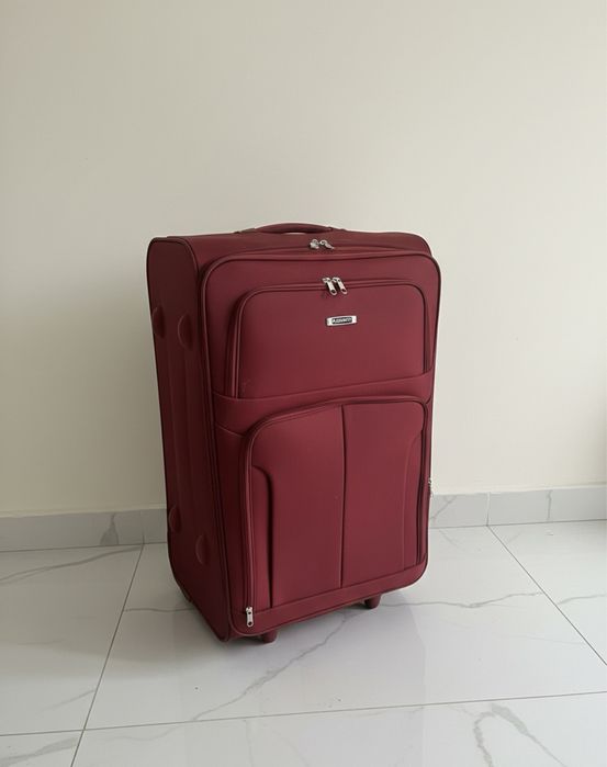 Чемодан Большой бренда R.leone