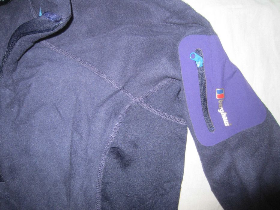 Bluza dama Berghaus, masura M( 12), polartec, mov-negru, stare f.buna