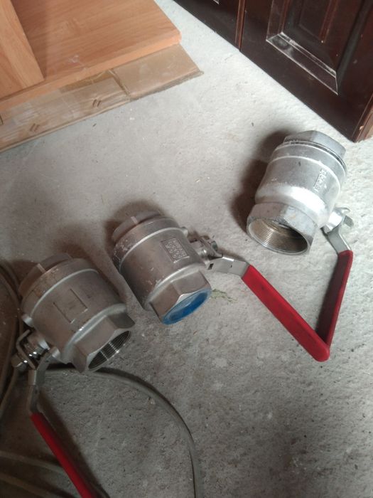 Срочно продам крайник новый латун. .