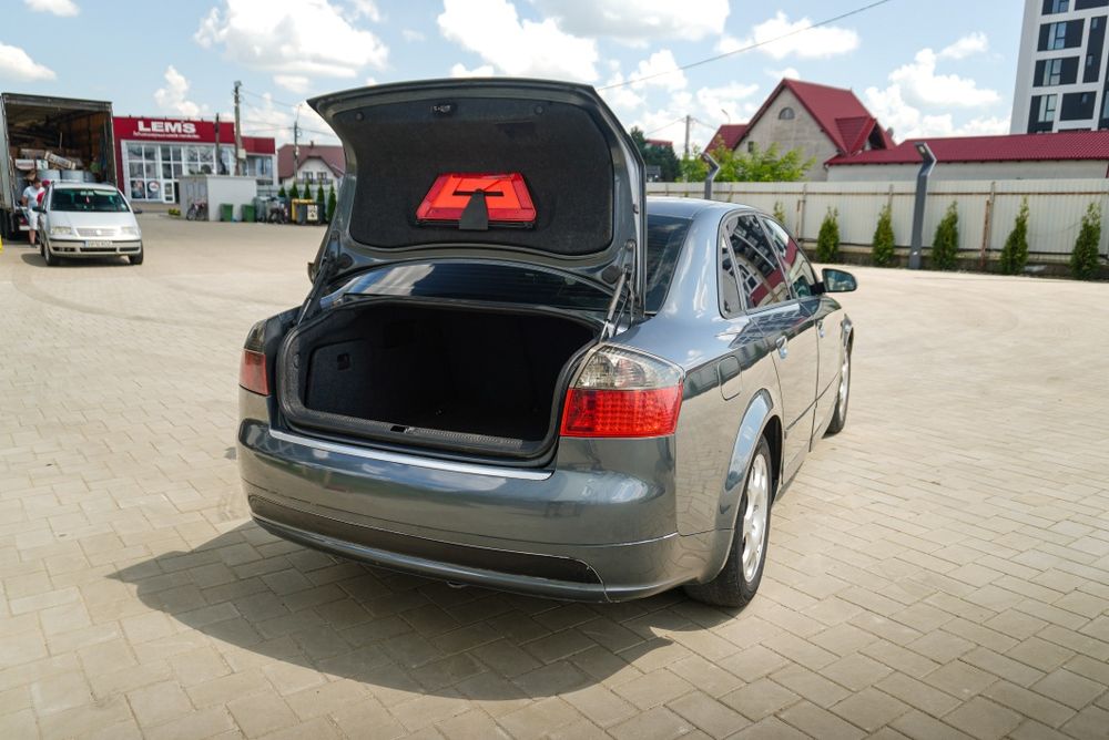 Vând Audi a4 b6 2002 1.9 Tdi AWX