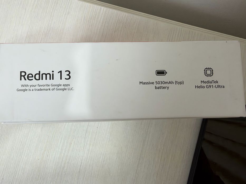 Продам смартфон Redmi 13