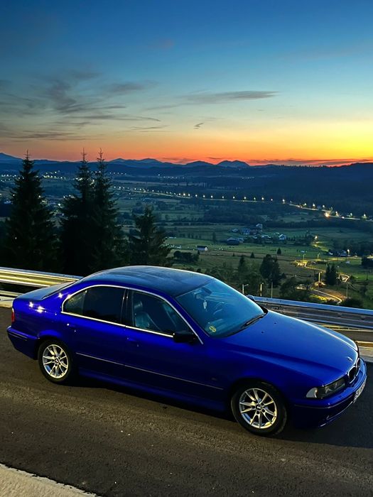Vând bmw E39 520d