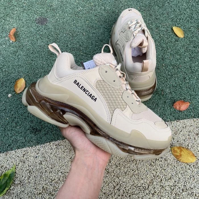 Balenciaga Triple S - Dark Grey/Grey/Cream