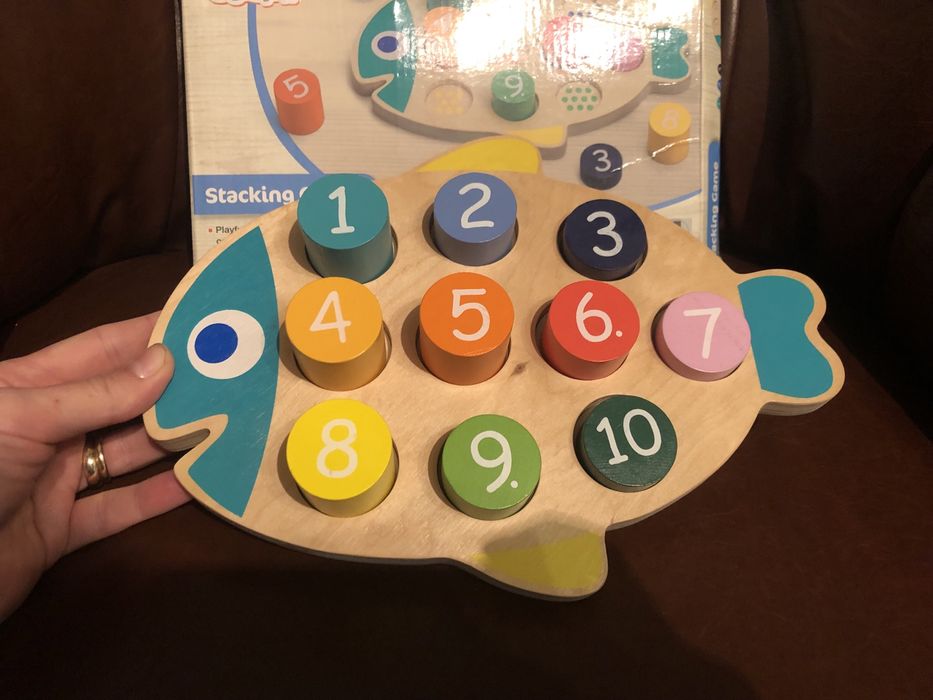 Puzzle și jucării copii 2-3 ani