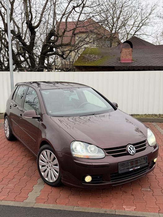 Volkswagen / Golf 5 / Individual  / Benzină