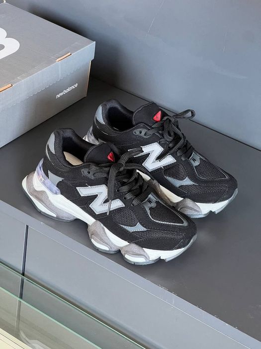 Adidași NB mărimile la fiecare vi le spun in mesaj