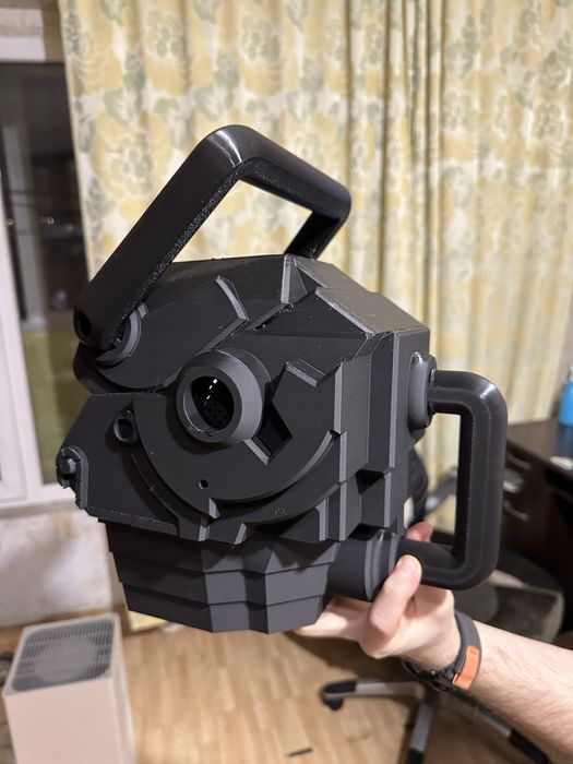 3d принт на каската на Човека Резачка от Chainsaw man