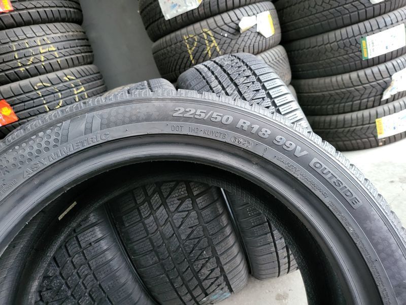 225/50/18 KUMHO 4бр