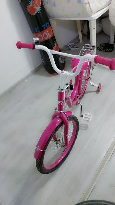 Velosiped qiz bolaniki
