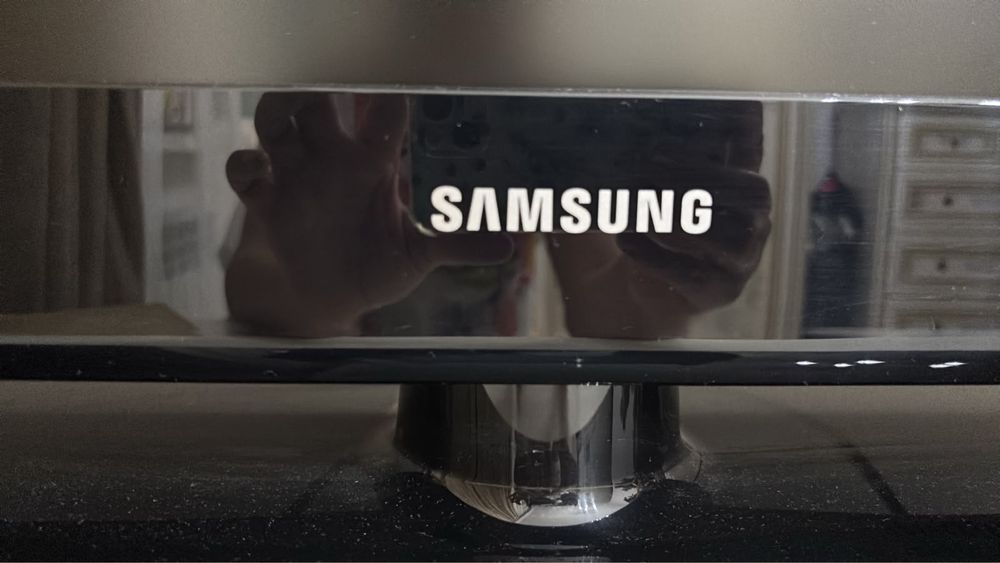 Телевизор Samsung