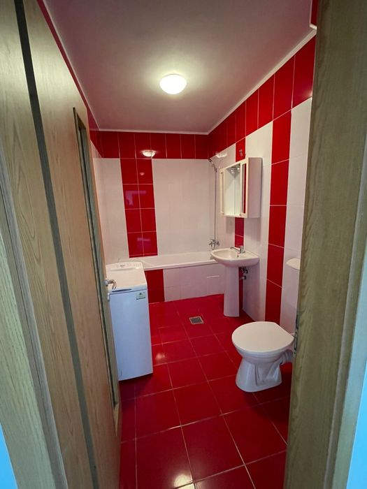 Inchiriez apartament UNTOLD 6-10 august 2026