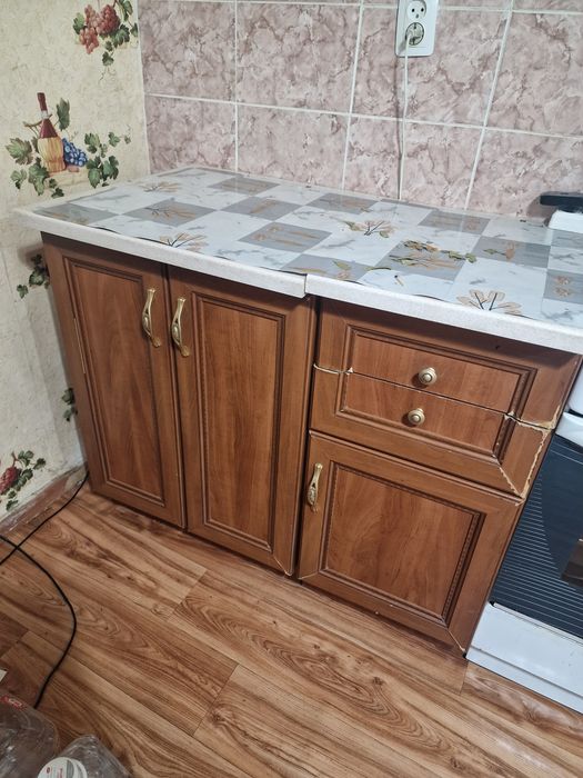Кухонный гарнитур