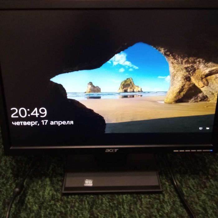 Монитор 19 дюймов Acer