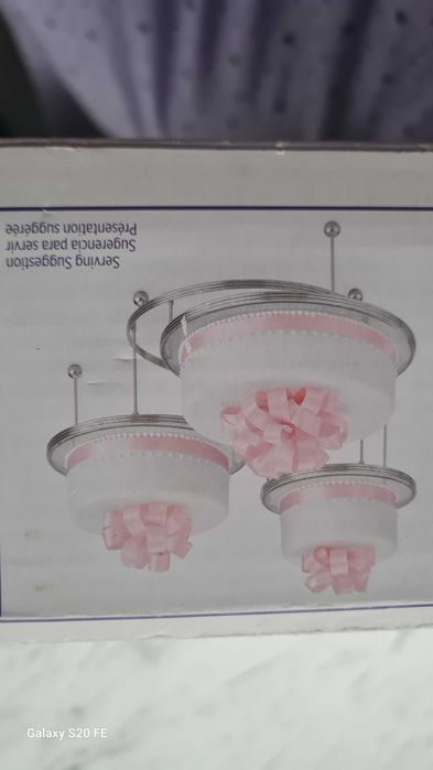 Suport de torturi/ prajituri Wilton