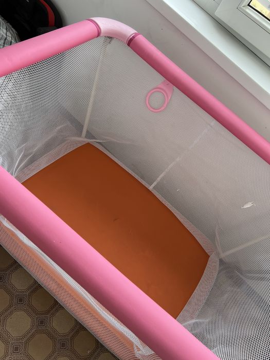 Манеж в хорошем состоянии