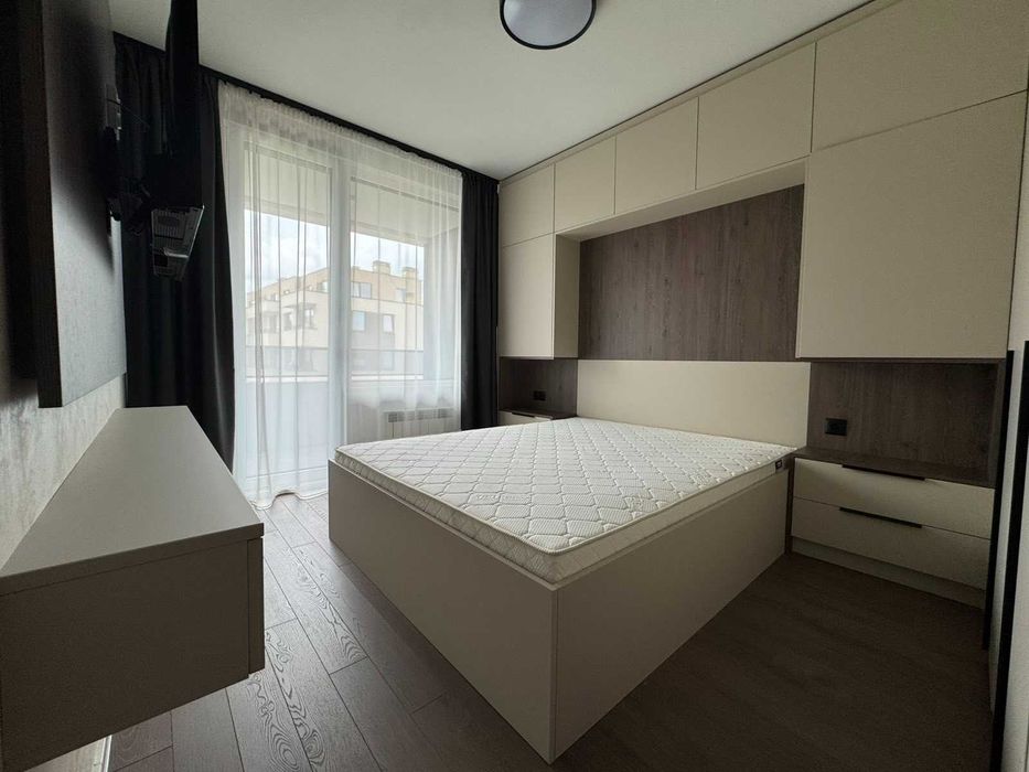 Двустаен апартамент в Малинова долина