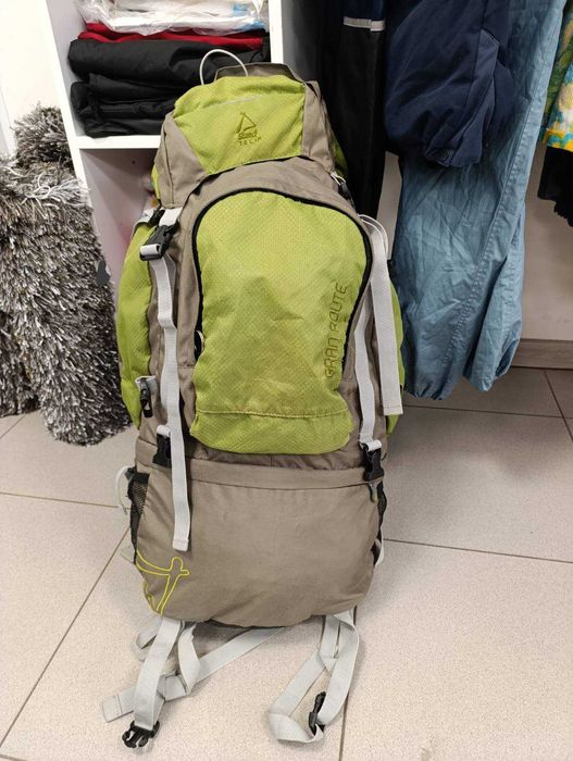 Голяма туристическа раница