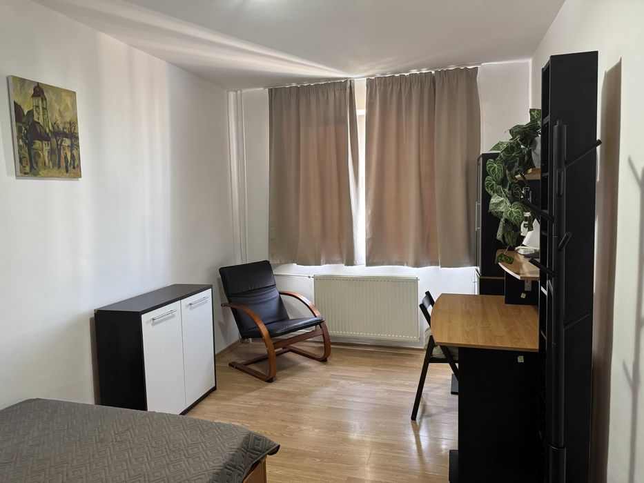 inchiriere apartament 2 camere Titan langa scoala 195 cu loc de parcare