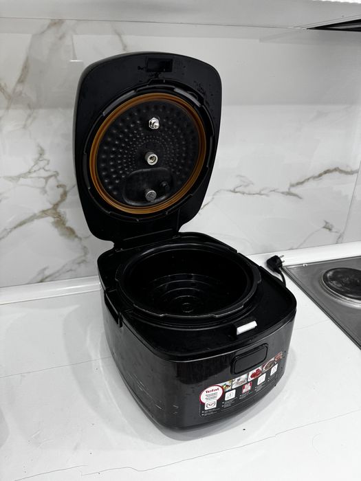 мультиварка-скороварка Tefal  CY625D32