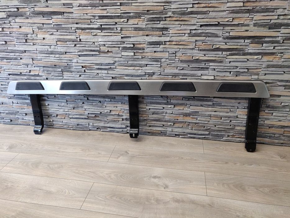 Prag Treapta Laterala AUDI Q7 4L (05-15) partea stanga