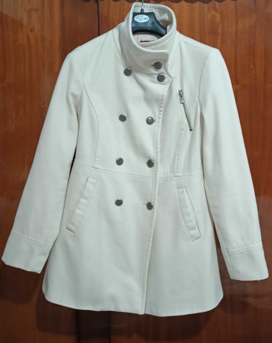 Jachetă albă, damă, BERSHKA, lână, mărimea 32 XL