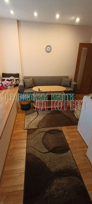 Дава се под наем Двустаен апартамент в Варна, Конфуто - 50 кв.м за 348.84 € - Снимка #4