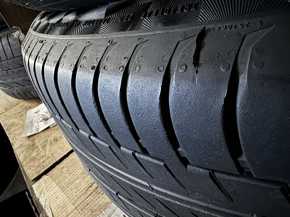 Anvelope vara 255 50 20