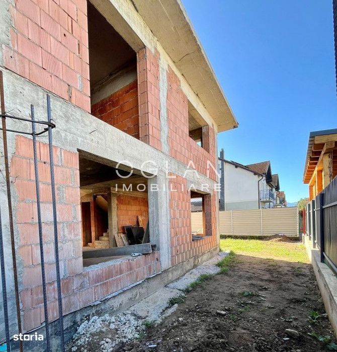 Casa Moderna 4 cam, curte 150 mp - Selimbar, COMISION 0%