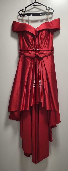 Rochie elegantă roșie