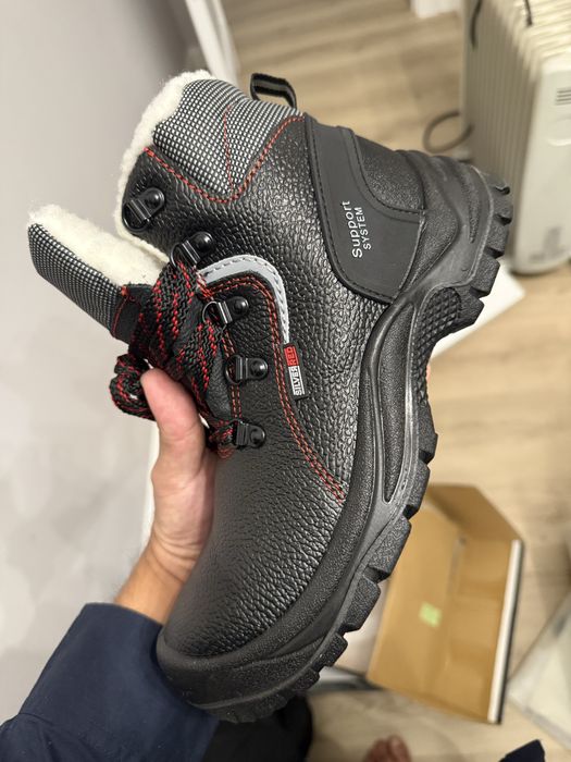 Зимняя спецобувь