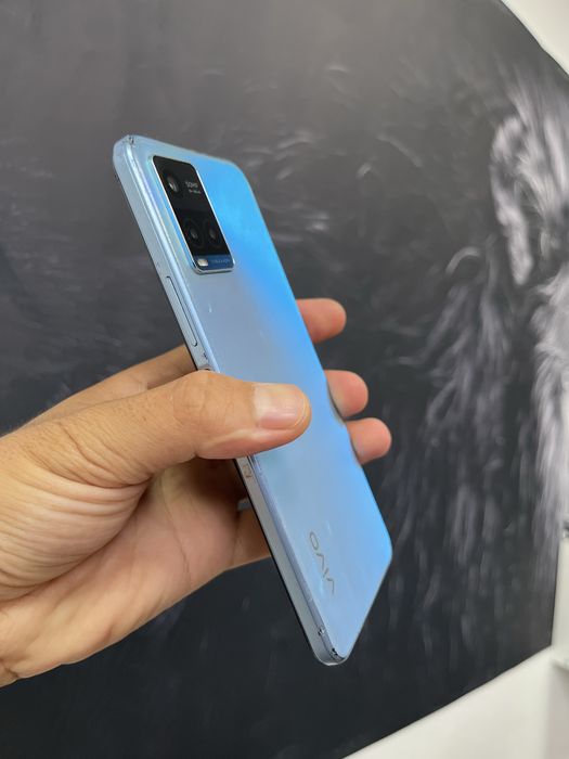 Vivo y 33s 64 GB