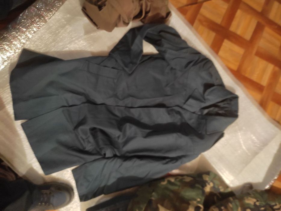 Военная одежда, абсолютно новая.