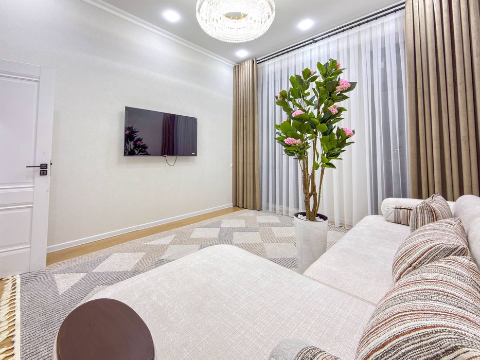 2/7/8 Ташсельмаш 64м2