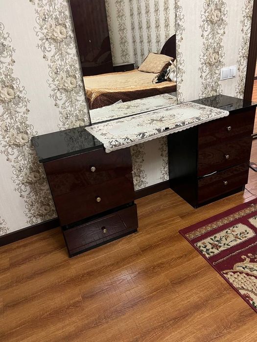 Продается комплект мебели 4,4млн торг уместен